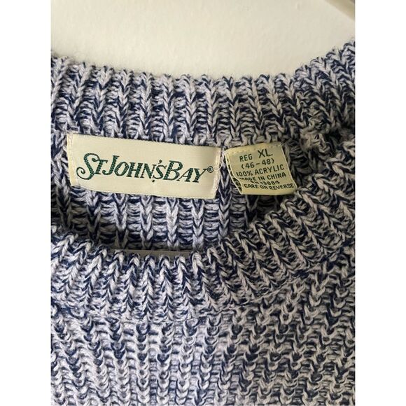 New Without Tag St. John’s Bay Navy and White Chunky Knit Crew Neck Sweater Wome - Picture 2 of 4